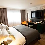 Appart'city Collection Geneve Aeroport - Voltaire 4* フィルネー・ボルテール