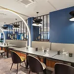 Appart'city Collection Geneve Aeroport - Voltaire 4*