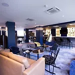 アパートホテル Appart'city Collection Geneve Aeroport - Voltaire 4*