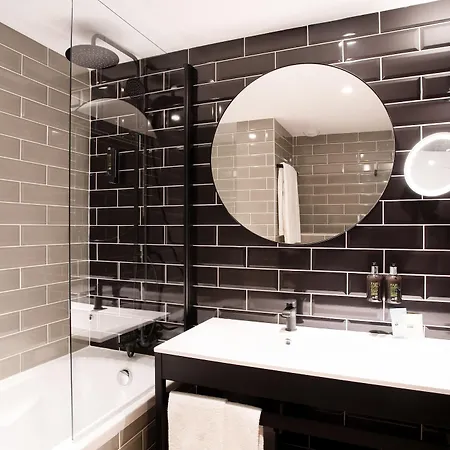 Aparthotel Appart'city Collection Geneve Aeroport - Voltaire