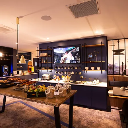 Appart'city Collection Geneve Aeroport - Voltaire 4*
