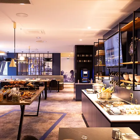 Appart'city Collection Geneve Aeroport - Voltaire Aparthotel Ferney-Voltaire