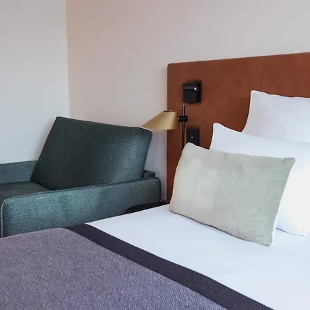 Appart'city Collection Geneve Aeroport - Voltaire 4*